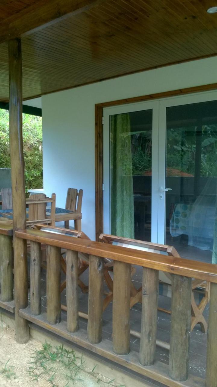 La Bel Zilwaz Guesthouse La Digue Exteriör bild